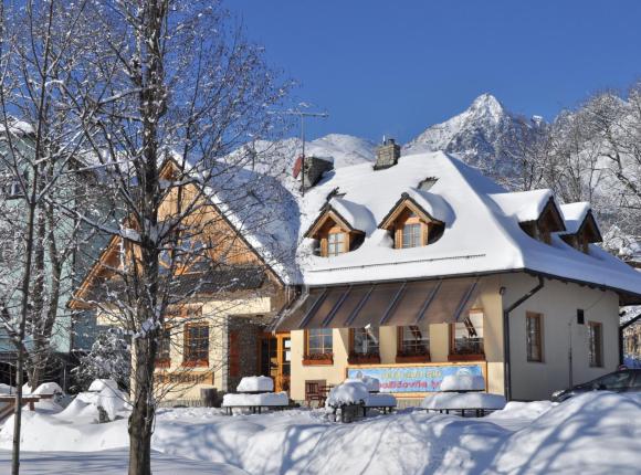 Penzion Slnecny Dom, Татранска-Ломница