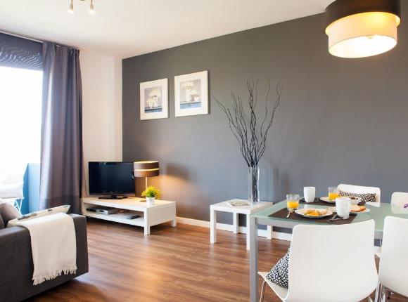 Feelathome Poblenou Beach Apartments, Барселона