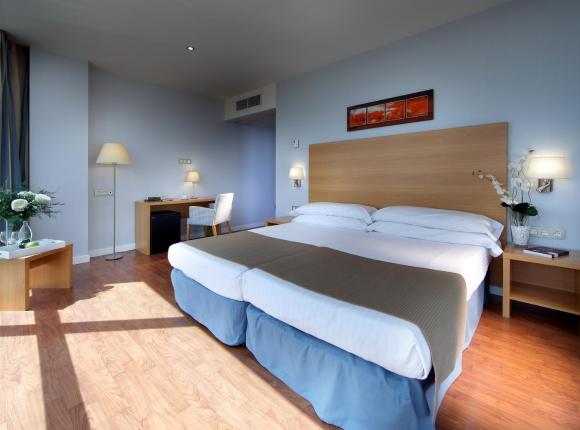 Exe Sevilla Palmera, Севилья