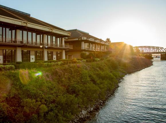 Red Lion Hotel on the River Jantzen Beach Portland, Портленд