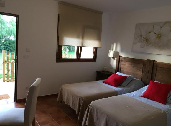 Apartamentos Mesón el Pozuelo, Тарифа