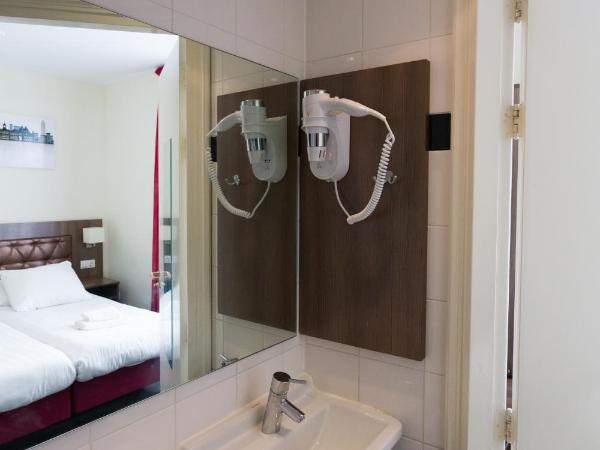 Hotel Park Plantage : photo 3 de la chambre chambre lits jumeaux standard avec douche