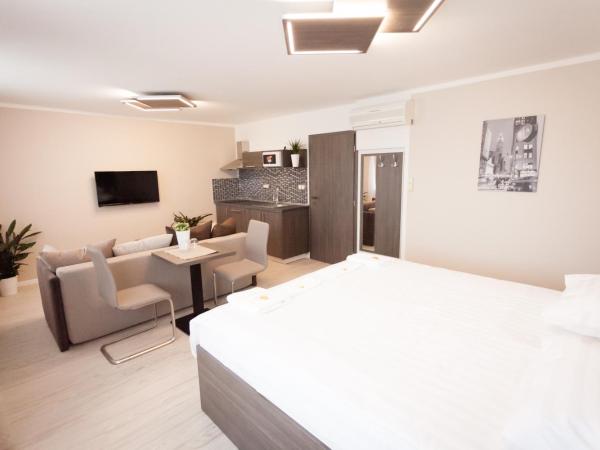 Villa Royal : photo 5 de la chambre studio avec vue sur jardin