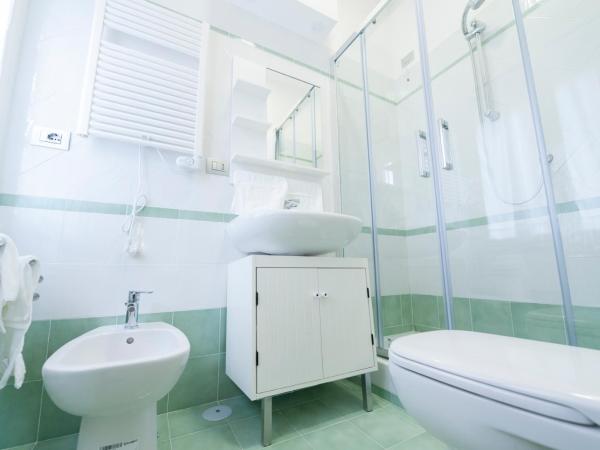 Bed & Breakfast Antonello : photo 3 de la chambre chambre double avec balcon