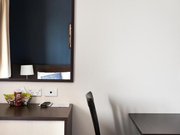 175 Hotel Westmead : photo 2 de la chambre chambre standard lit queen-size