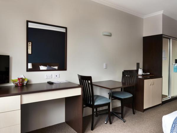 175 Hotel Westmead : photo 3 de la chambre chambre standard lit queen-size