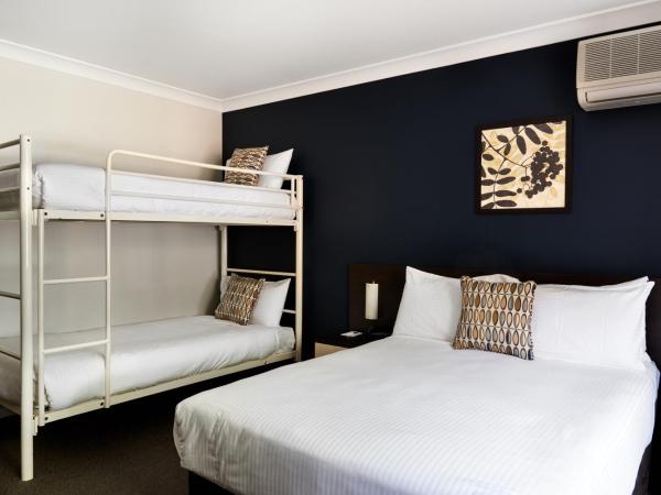 175 Hotel Westmead : photo 3 de la chambre chambre quadruple