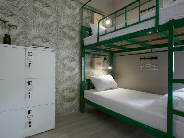 THE HABITAT Koh Chang : photo 1 de la chambre dortoir mixte de 4 lits