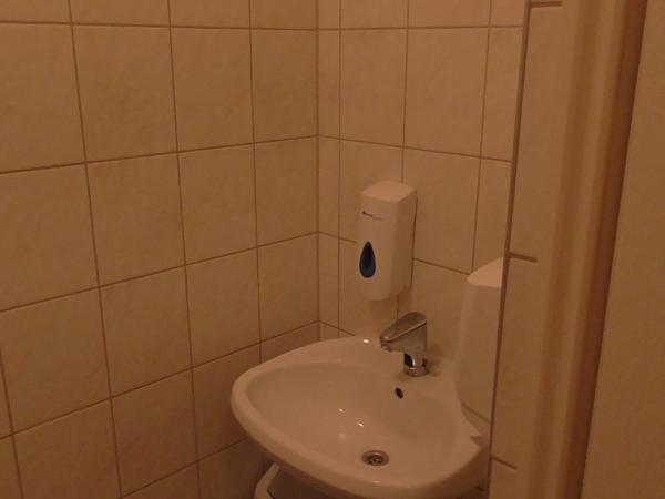 Pilóta Panzió : photo 4 de la chambre chambre lits jumeaux standard avec salle de bains commune