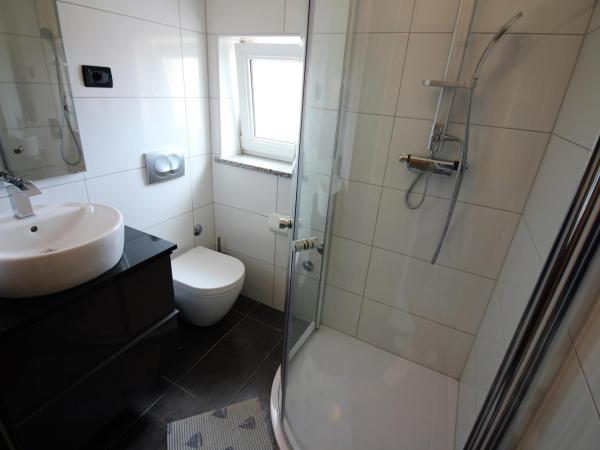 Villa Ambiente : photo 4 de la chambre apartment with sea view and big terrace