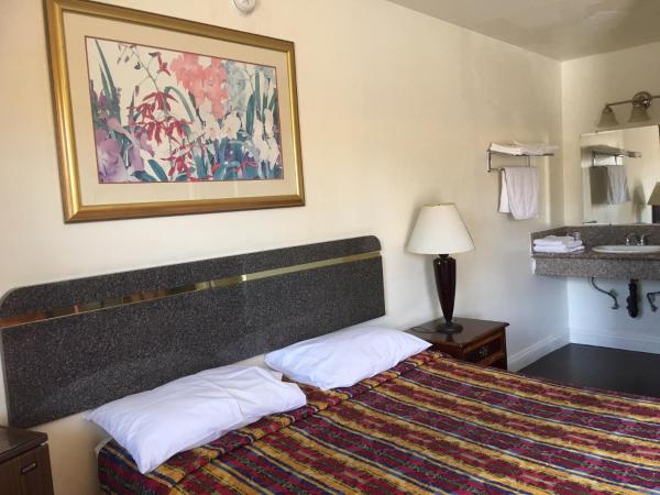 Sand Piper Motel - Los Angeles : photo 5 de la chambre chambre lit queen-size avec salle de bains privative - non-fumeurs