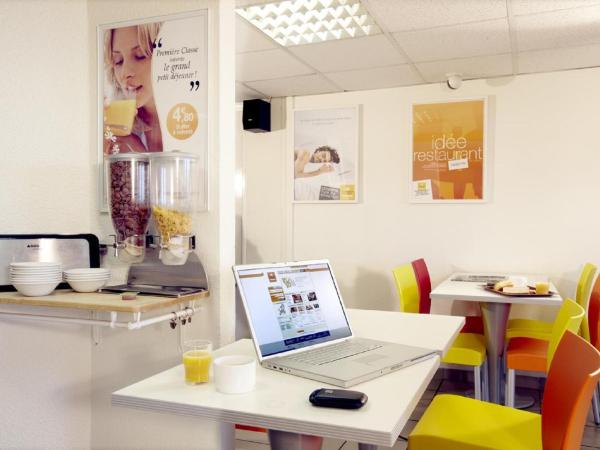 Premiere Classe Salon De Provence : photo 1 de la chambre chambre double