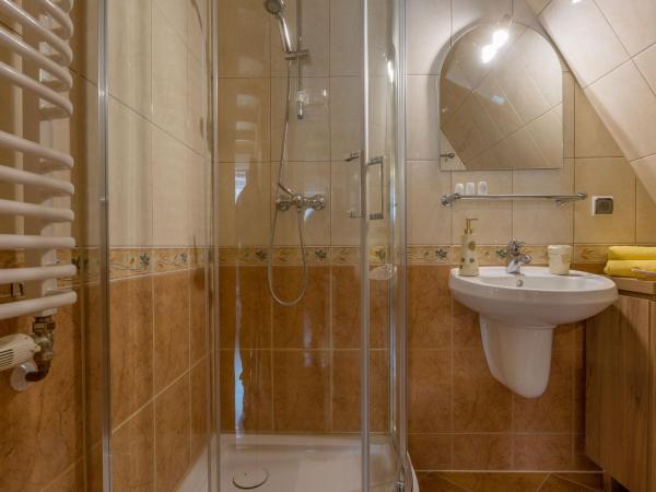 Willa Góralsko Riwiera : photo 9 de la chambre chambre quadruple deluxe