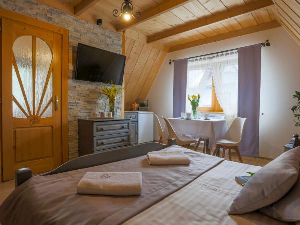 Willa Góralsko Riwiera : photo 6 de la chambre chambre quadruple deluxe