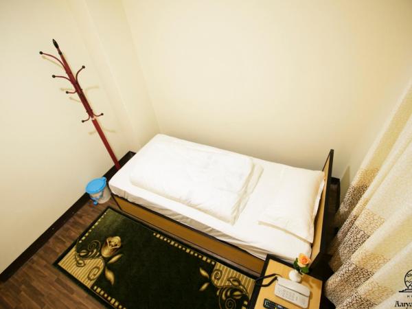Aarya Chaitya Inn : photo 1 de la chambre chambre simple standard