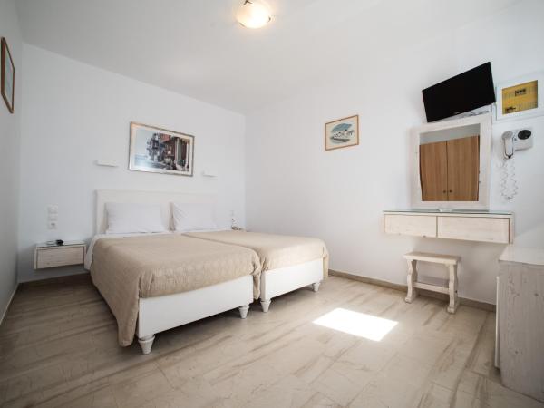 Hotel Spanelis : photo 5 de la chambre chambre double ou lits jumeaux Économique