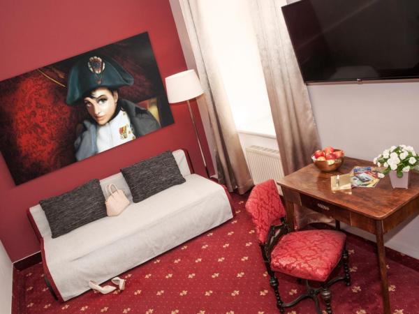 Urban Stay Salzburg City : photo 2 de la chambre chambre double supérieure