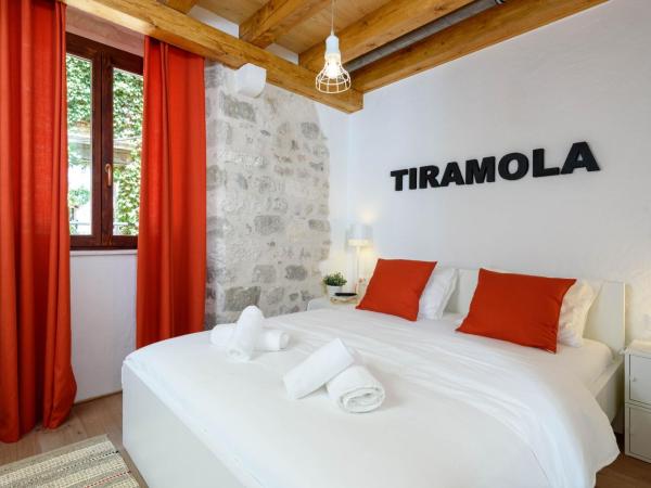 Apartments & Rooms Tiramola - Old Town : photo 6 de la chambre chambre double