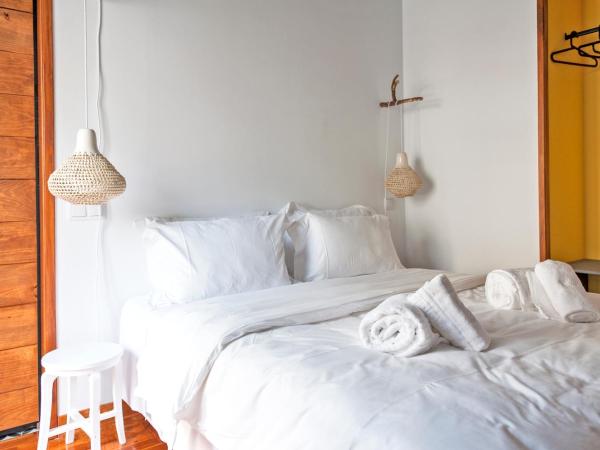 Lemon Tree Stay : photo 1 de la chambre chambre double deluxe avec balcon