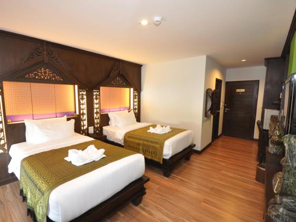 Chalelarn Hotel Hua Hin : photo 2 de la chambre chambre lits jumeaux supérieure - vue sur mer