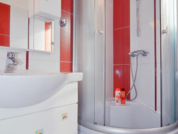 Apartments and Rooms Anika : photo 9 de la chambre studio avec balcon