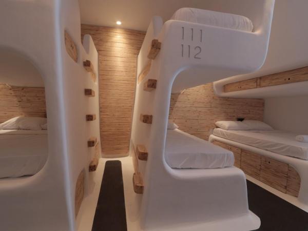 MyCocoon Hostel : photo 2 de la chambre lit simple en dortoir