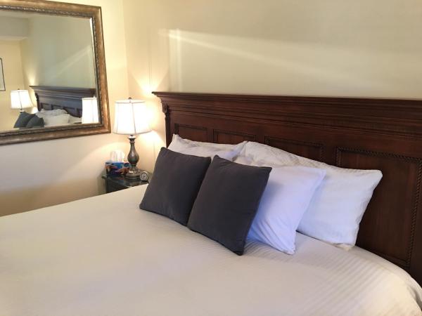 All Seasons Bed & Breakfast : photo 3 de la chambre chambre lit king-size deluxe