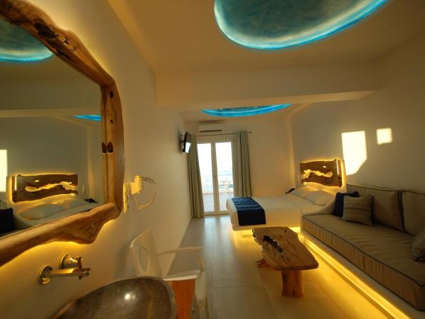 Regal View : photo 1 de la chambre chambre triple - vue sur mer