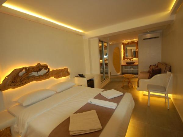 Regal View : photo 5 de la chambre chambre triple – vue sur mer - rez-de-chaussée 