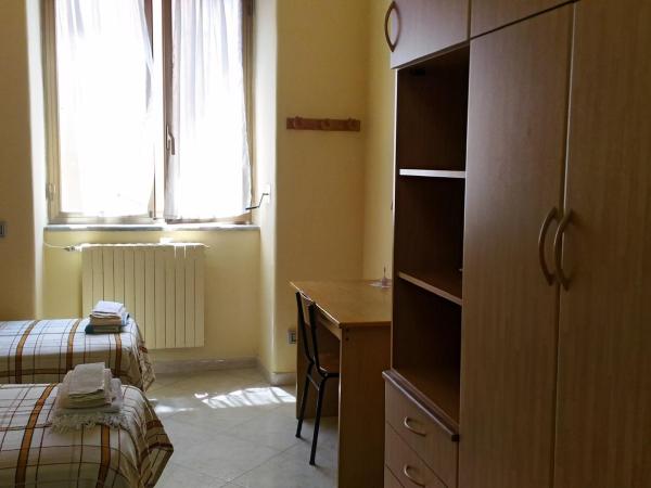 Santa Maria Maddalena : photo 9 de la chambre chambre lits jumeaux avec douche 