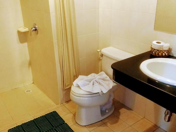 Mei Zhou Phuket Hotel - SHA Plus : photo 6 de la chambre chambre double exécutive avec accès piscine