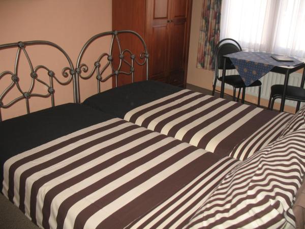 B&B Het Wit Beertje : photo 1 de la chambre chambre lits jumeaux standard