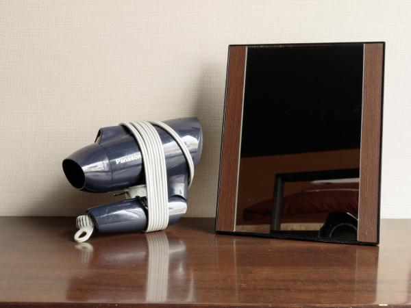 Fukuoka Hana Hostel : photo 8 de la chambre chambre double de style japonais avec salle de bains privative