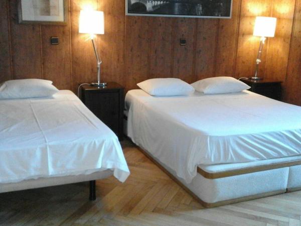 Hostal Asunción : photo 3 de la chambre chambre triple