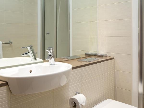 Roomzzz Leeds City : photo 1 de la chambre Élégant studio