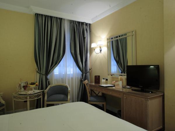 Palazzo Alabardieri : photo 6 de la chambre chambre double ou lits jumeaux classique