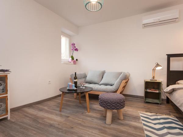 Apartments and Rooms Hey Rovinj : photo 8 de la chambre chambre standard lit queen-size