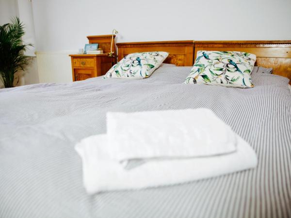 4th Floor Bed and Breakfast : photo 2 de la chambre grande chambre double 