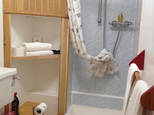 Acorn Guest House : photo 3 de la chambre chambre lits jumeaux