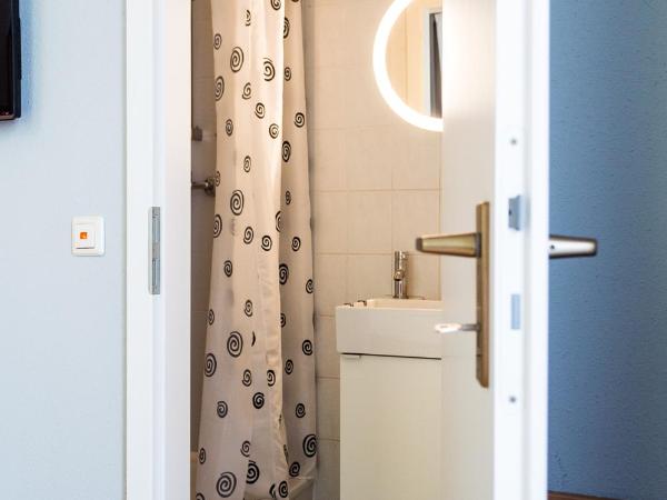 Pension an der Pillnitzer Schlossfähre : photo 3 de la chambre chambre simple