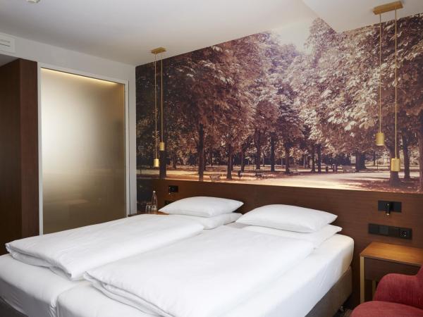 HYPERION Hotel Berlin : photo 1 de la chambre chambre double ou lits jumeaux confort 