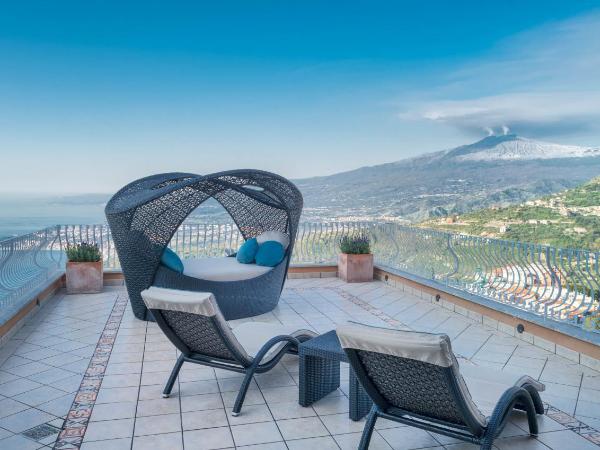 Villa Le Terrazze Charming Rooms : photo 7 de la chambre suite deluxe - vue sur mer