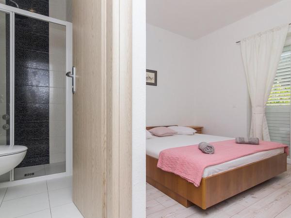 APARTMENTS A&B : photo 1 de la chambre suite 3 chambres