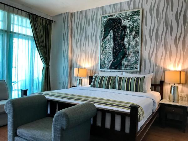 Casa Blanca Boutique Hotel - SHA Plus : photo 6 de la chambre premium deluxe double room city view with balcony