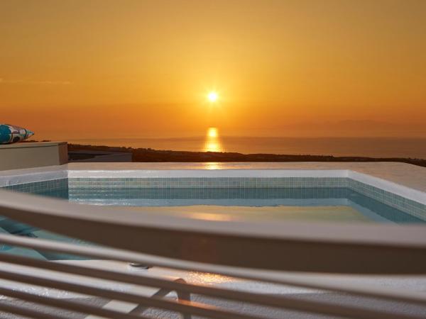 Aperanto Suites : photo 1 de la chambre suite lune de miel avec jacuzzi extérieur chauffé