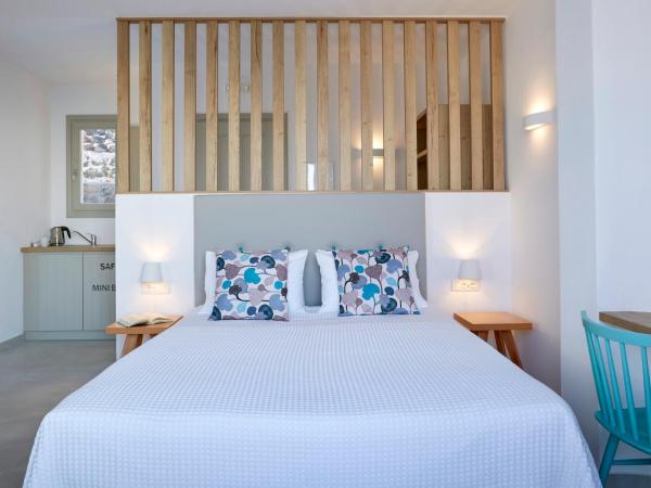 Aperanto Suites : photo 2 de la chambre suite lune de miel avec jacuzzi extérieur chauffé