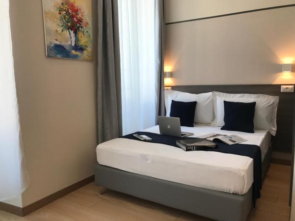 Boutique Hôtel Neptune Nice : photo 6 de la chambre chambre double