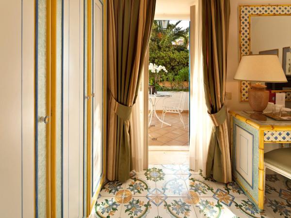 Grand Hotel Il Moresco : photo 7 de la chambre chambre double ou lits jumeaux confort