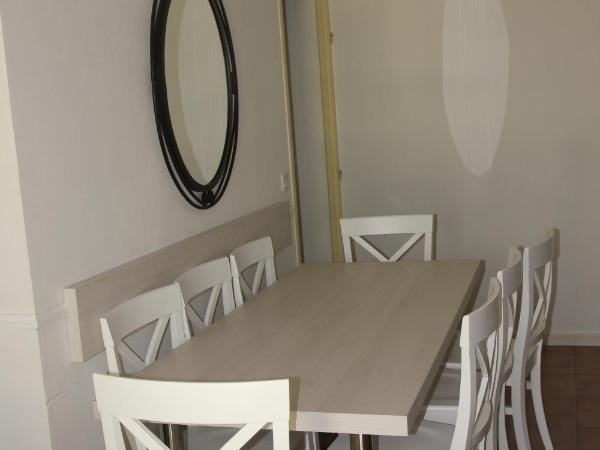 Résidence Goélia Le Domaine de la Pinède : photo 5 de la chambre appartement 3 chambres