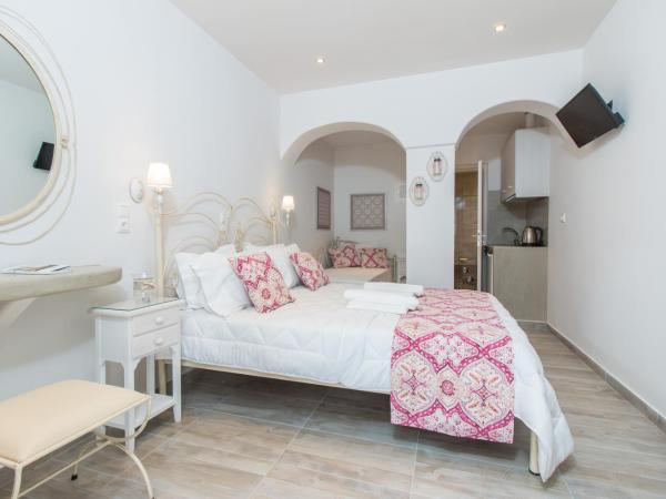 Relax Studios : photo 6 de la chambre chambre triple - vue sur jardin